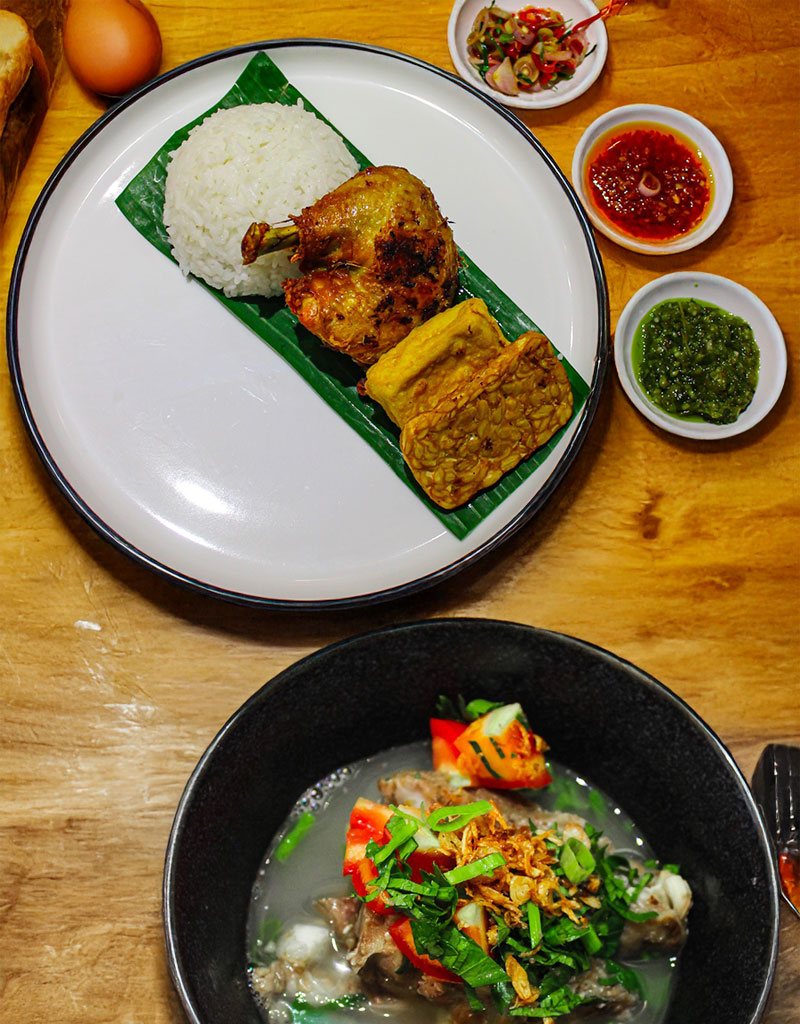 Secret Garden Jababeka Cikaran Restoran Cafe